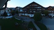 Archiviertes Webcam Bild: Dorfplatz Seefeld am 12.10.2026 um 18:33 Uhr