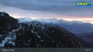 Archived webcam image showing Mountain Krinnenkopf near Fulpmes at Schlick 2000 on 18 May 2026 at 05:14