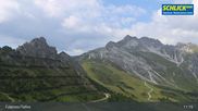Archived webcam image showing Mountain Krinnenkopf near Fulpmes at Schlick 2000 on 16 Aug 2026 at 11:06