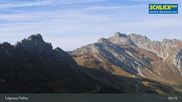 Archived webcam image showing Mountain Krinnenkopf near Fulpmes at Schlick 2000 on 1 Oct 2026 at 09:11