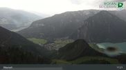 Archiviertes Webcam Bild: Bergstation Rofan Seilbahn am 14.07.2026 um 11:07 Uhr