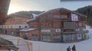 Archived webcam image showing Base station Fieberbrunn on 26 Feb 2026 at 07:54