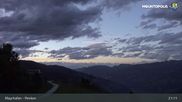 Archived webcam image showing Mayrhofen - Penkenbahn on 15 Jun 2026 at 03:17