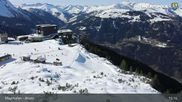 Archived webcam image showing Mayrhofen: Webcam Ahornbahn on 26 Feb 2026 at 15:24