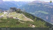 Archiviertes Webcam Bild: Mayrhofen: Ahornbahn am 13.10.2026 um 15:26 Uhr