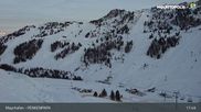 Archiviertes Webcam Bild: Mayrhofen: Penken Park und Sun-Jet am 27 Feb 2026 um 05:45 Uhr