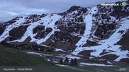 Archived webcam image showing Mayrhofen - Hintertrett on 4 May 2026 at 03:59