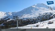 Archived webcam image showing Nauders Reschenpass upper station on 13 Mar 2026 at 09:32