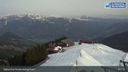 Archiviertes Webcam Bild: Ski Juwel: Bergstation Pöglbahn am Wiedersbergerhorn am 12.04.2026 um 07:12 Uhr