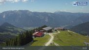 Archiviertes Webcam Bild: Ski Juwel: Bergstation Pöglbahn am Wiedersbergerhorn am 12.07.2026 um 15:12 Uhr