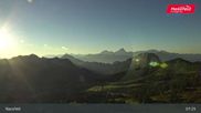 Archived webcam image showing Tressdorfer Höhe in Nassfeld on 16 Sep 2026 at 07:52