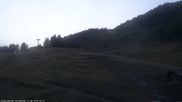 Archiviertes Webcam Bild: Abfahrt auf der Emberger Alm am 27.08.2026 um 20:12 Uhr