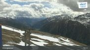Archived webcam image showing Schareck Peak (2606 m) on 8 May 2026 at 13:27