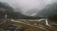 Archiviertes Webcam Bild: Dolomitenhof Sexten - Blick auf die Langlaufloipe am 13.04.2026 um 08:38 Uhr