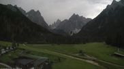 Archiviertes Webcam Bild: Dolomitenhof Sexten - Blick auf die Langlaufloipe am 30.06.2026 um 07:05 Uhr