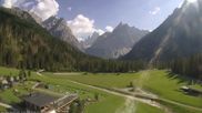 Archiviertes Webcam Bild: Dolomitenhof Sexten - Blick auf die Langlaufloipe am 14.08.2026 um 16:44 Uhr