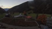 Archiviertes Webcam Bild: Familienhotel Huber in Südtirol am 28.09.2026 um 07:04 Uhr