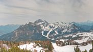 Archiviertes Webcam Bild: Nassfeld: Panoramakamera Tressdorfer Höhe am 12.04.2026 um 12:08 Uhr