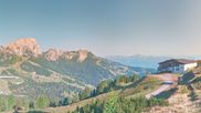 Archived webcam image showing Panoramic View Tressdorfer Höhe on 5 Aug 2026 at 08:05