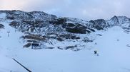 Archiviertes Webcam Bild: Skigebiet Sulden: Panoramakamera Madritschhütte am 28.10.2026 um 07:16 Uhr