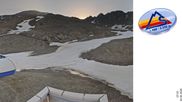 Archived webcam image showing Sulden Ski Resort: Chair Lift Madritsch on 24 Jun 2026 at 07:15