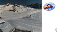Archived webcam image showing Sulden Ski Resort: Chair Lift Madritsch on 7 Mar 2026 at 02:13