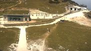 Archived webcam image showing Upper station Hochschneeberg on 2 Aug 2026 at 12:09