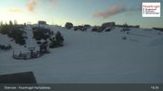 Archiviertes Webcam Bild: Feuerkogel Skigebiet am 07.04.2026 um 05:53 Uhr