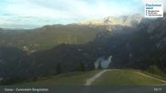 Archiviertes Webcam Bild: Dachstein West: Zwieselalm Bergstation am 26.08.2026 um 19:18 Uhr