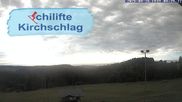 Archiviertes Webcam Bild: Schilifte Kirchschlag am 26.08.2026 um 08:25 Uhr