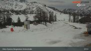 Archiviertes Webcam Bild: Hinterstoder: Höss-Express Bergstation am 13.04.2026 um 08:53 Uhr