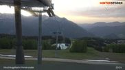 Archiviertes Webcam Bild: Hinterstoder: Bergstation Hirschkogelbahn am 28.05.2026 um 03:46 Uhr