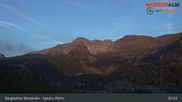 Archiviertes Webcam Bild: Panoramabild Wurzeralm Bergstation am 15.10.2026 um 08:37 Uhr