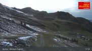 Archived webcam image showing Wimbach Express Gondola - Hochzillertal on 26 Oct 2026 at 19:39