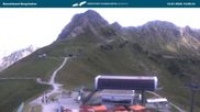 Archiviertes Webcam Bild: Kanzelwandbahn Bergstation am 12.07.2026 um 14:37 Uhr