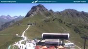 Archived webcam image showing Kanzelwandbahn top station on 28 Jul 2026 at 14:33