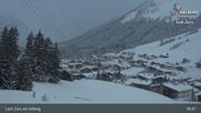 Archived webcam image showing Oberlech (Arlberg Mountain): Flühenlift on 27 Mar 2026 at 01:17