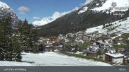 Archived webcam image showing Oberlech (Arlberg Mountain): Flühenlift on 17 May 2026 at 09:14