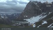 Archived webcam image showing Mountain Restaurant Seekopf (Zürs) on 7 Jun 2026 at 01:27