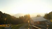 Archiviertes Webcam Bild: Bergstation Panoramabahn Brandnertal am 12.07.2026 um 06:23 Uhr
