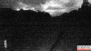 Archiviertes Webcam Bild: Brandnertal: Bergstation Dorfbahn am 28.05.2026 um 00:35 Uhr