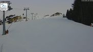 Archived webcam image showing Damüls Ski Resort: View Base Station Oberdamüls on 26 Feb 2026 at 07:34