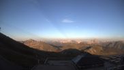 Archived webcam image showing mountain station 