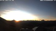 Archived webcam image showing mountain station 