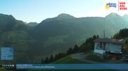 Archiviertes Webcam Bild: Seilbahnen Sonntag: Bergstation Pendelbahn am 12.07.2026 um 07:50 Uhr