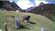 Archived webcam image showing restaurant 