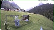 Archiviertes Webcam Bild: Gargellen: Talabfahrt bei Pizzeria Barga am 19.06.2026 um 07:38 Uhr