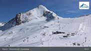 Archived webcam image showing Kitzsteinhorn Glacier - Sonnenkar on 5 Apr 2026 at 15:01