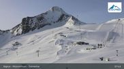 Archiviertes Webcam Bild: Kitzsteinhorn Gletscher - Sonnenkar am 12.04.2026 um 08:57 Uhr