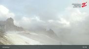 Archived webcam image showing Hintertux Glacier: "Gefrorene Wand" Summit on 29 Aug 2026 at 19:54